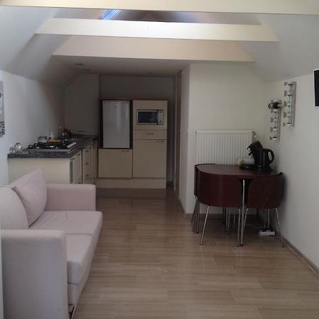 Nijeveen Studio Het Grenspaaltje מראה חיצוני תמונה